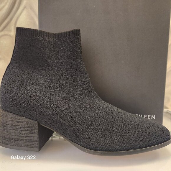 Eileen Fisher Black Paron Crepe Stretch Wedge Booties. NIB. Size Various - Picture 2 of 13